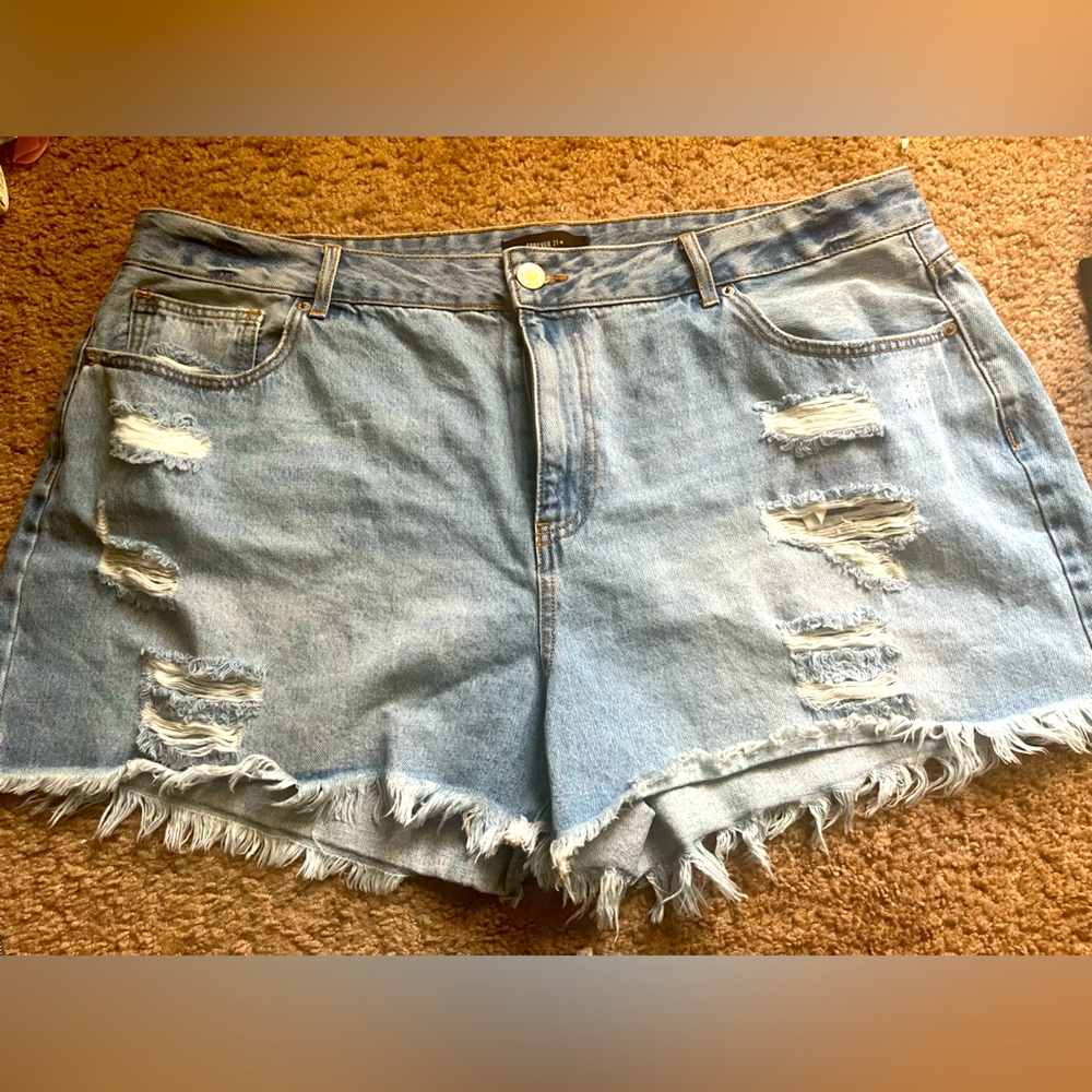 Forever 21+ Shorts (new w/tag)